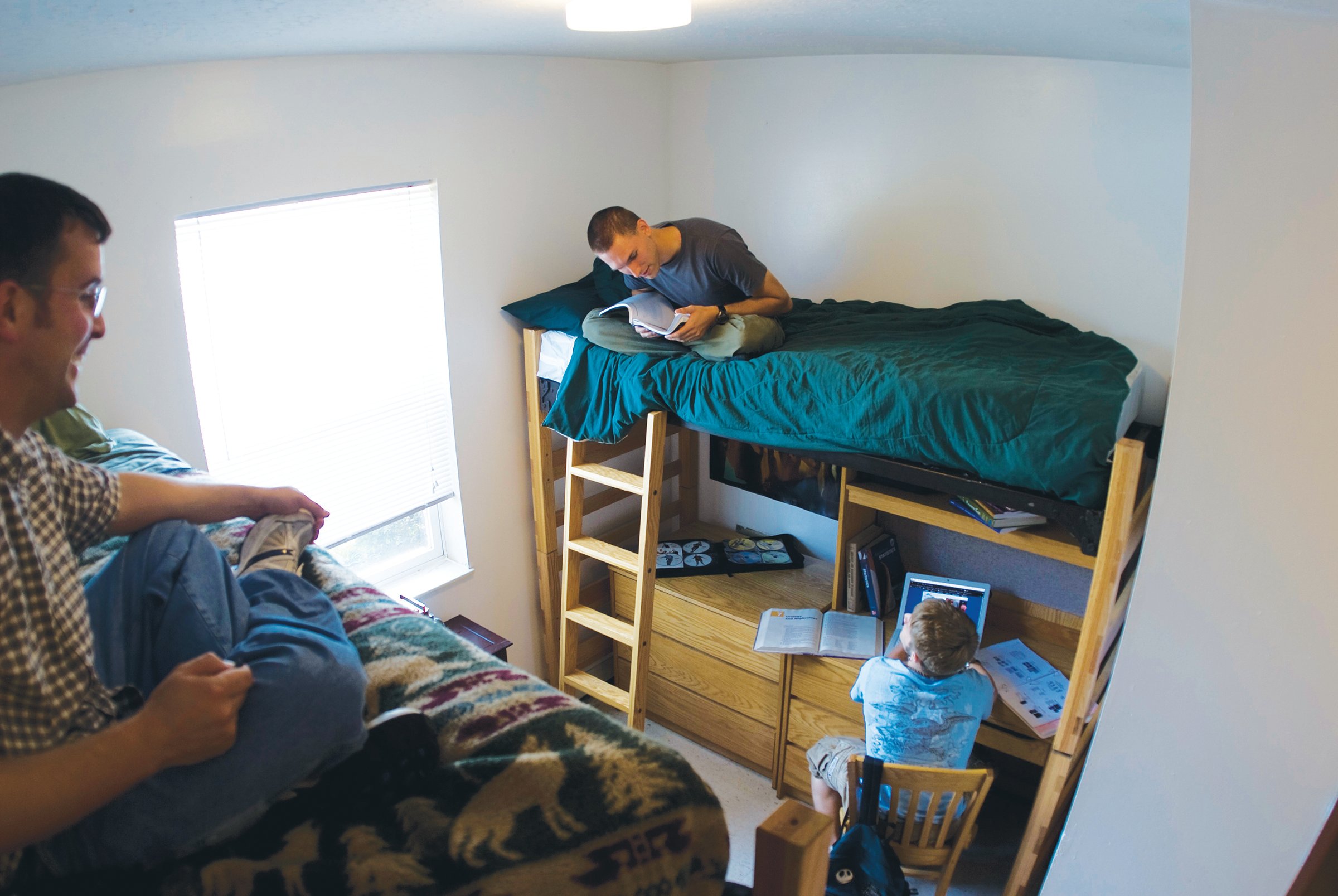 North and Downhour - Room - Interior